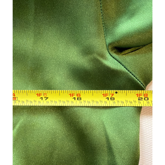 Rachel Zoe Green Satin Button Down Blouse – Size Large - Picture 4 of 6